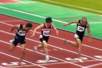 ２０１１年４月３０日神戸市民大会４０代１００m決勝